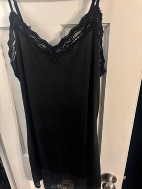 Lace-Trim Black Slip Nightgown - Unbranded